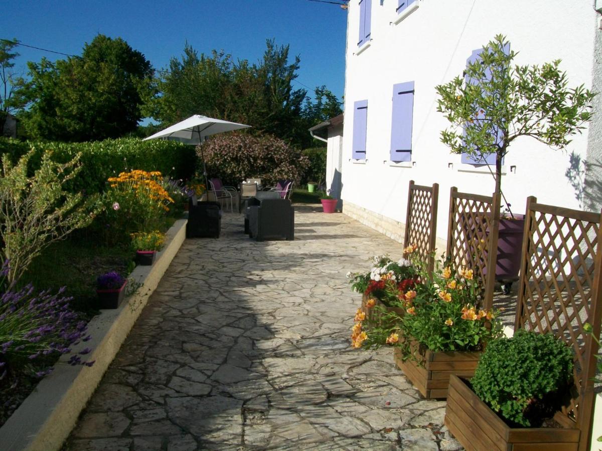 Hotel Au Charme Du Levat Saint Paul de Loubressac ภายนอก รูปภาพ