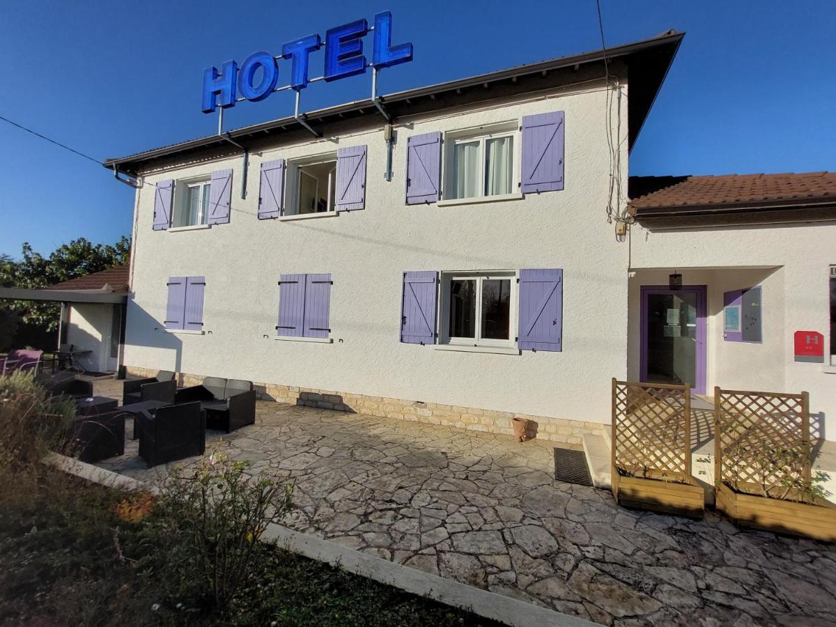 Hotel Au Charme Du Levat Saint Paul de Loubressac ภายนอก รูปภาพ