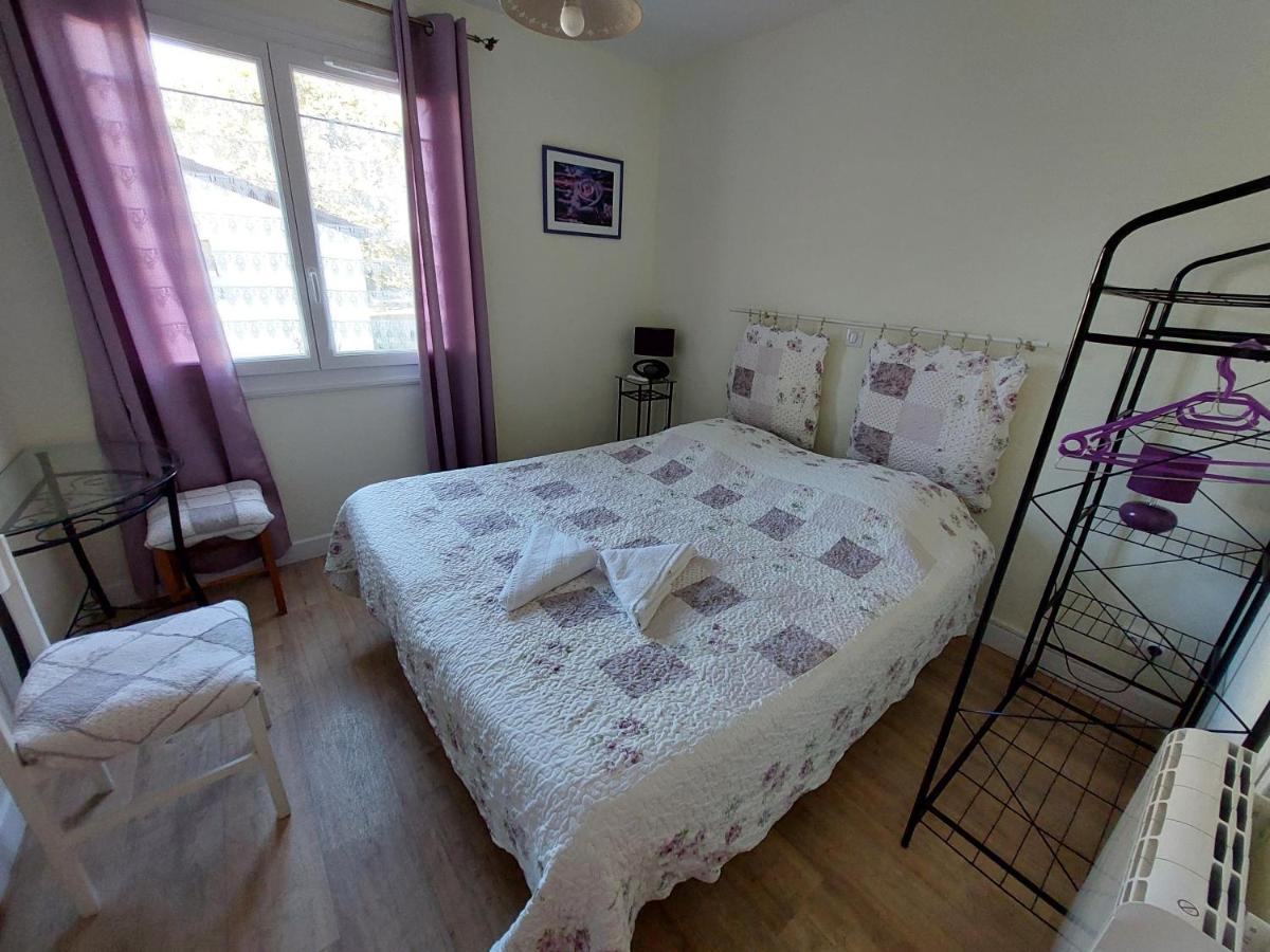 Hotel Au Charme Du Levat Saint Paul de Loubressac ภายนอก รูปภาพ