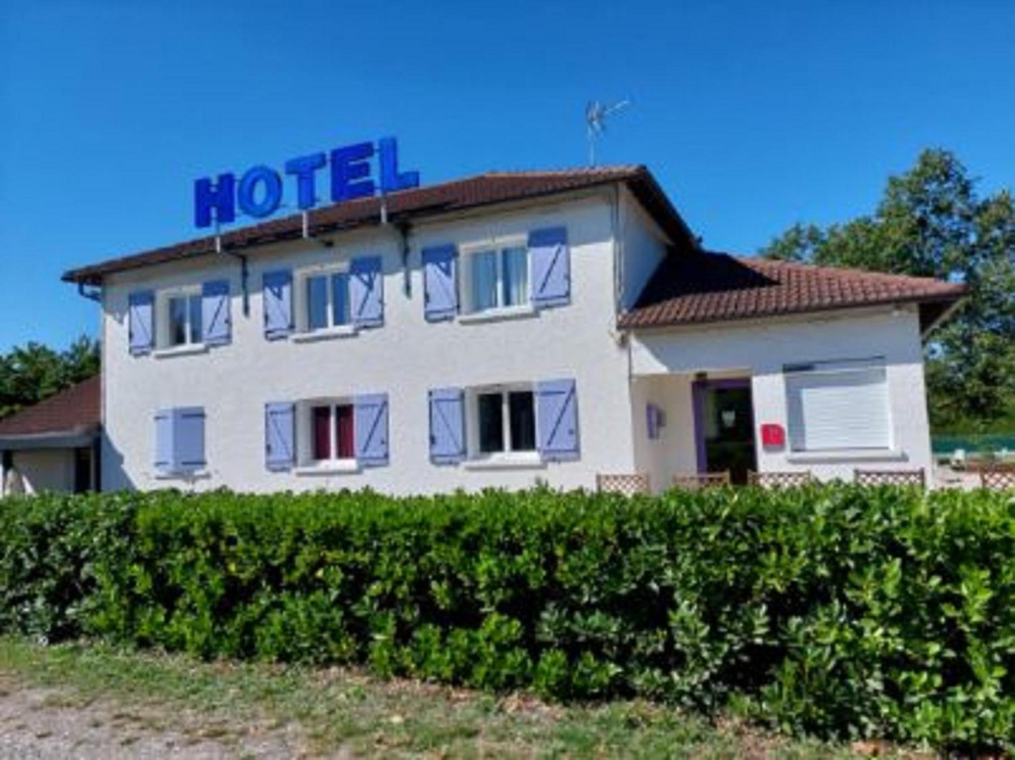 Hotel Au Charme Du Levat Saint Paul de Loubressac ภายนอก รูปภาพ