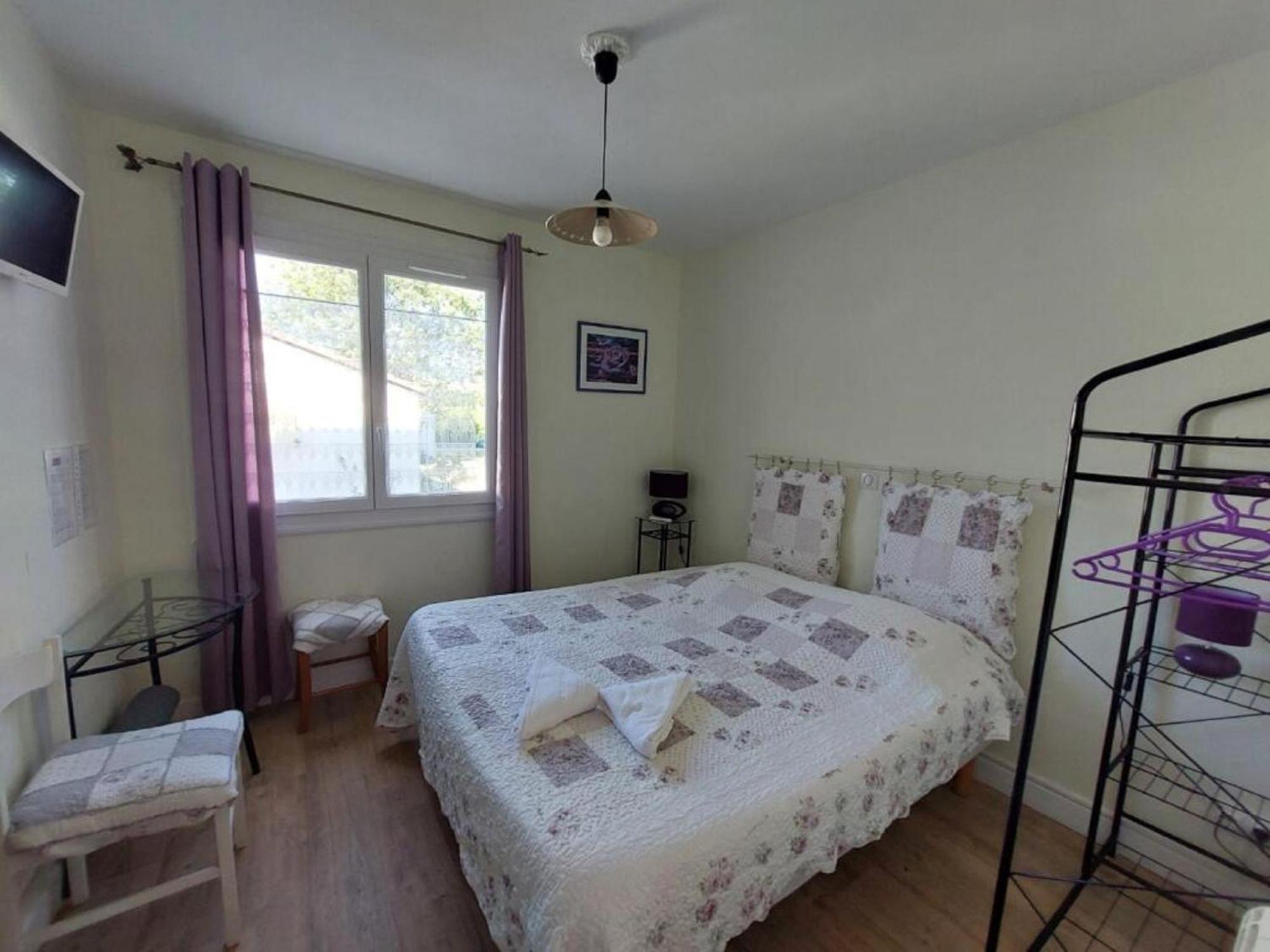 Hotel Au Charme Du Levat Saint Paul de Loubressac ภายนอก รูปภาพ